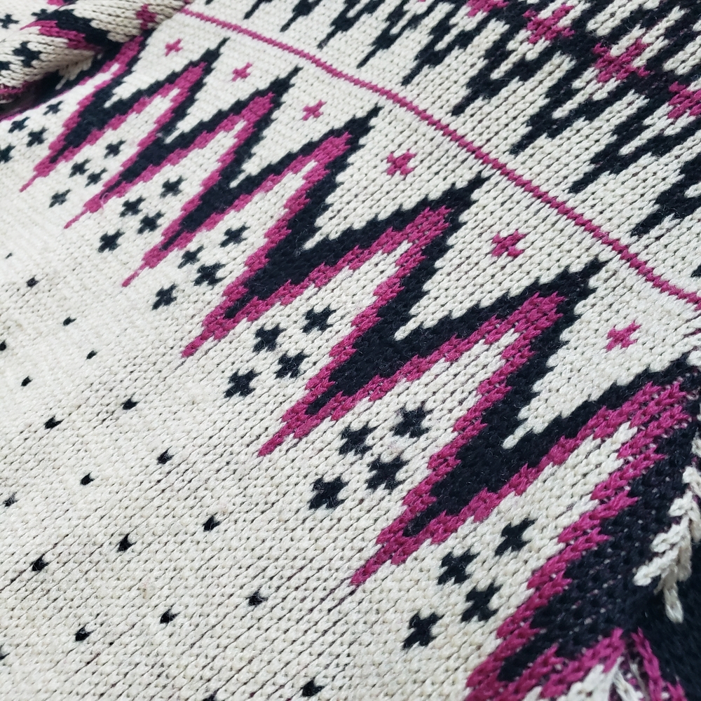 1960s 1970s Vintage Scotch Mist Shetland Cream Magenta Black Wool Sweater - Picture 8 of 9